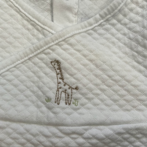 Janie and Jack White Quilted Sleeper Gray Giraffe - Picture 4 of 8